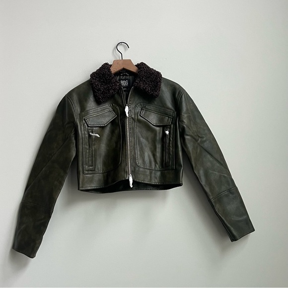 New Urban Outfitters BDG Janine Faux Leather Cropped Aviator Jacket Fur Collar - Picture 5 of 16